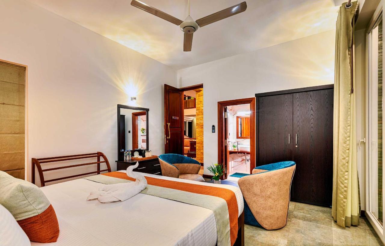 The Palace By Ocean Bentota Esterno foto