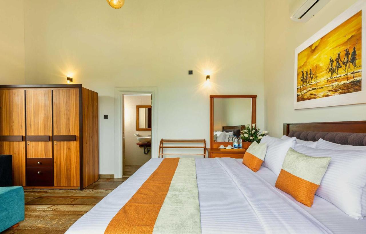 The Palace By Ocean Bentota Esterno foto