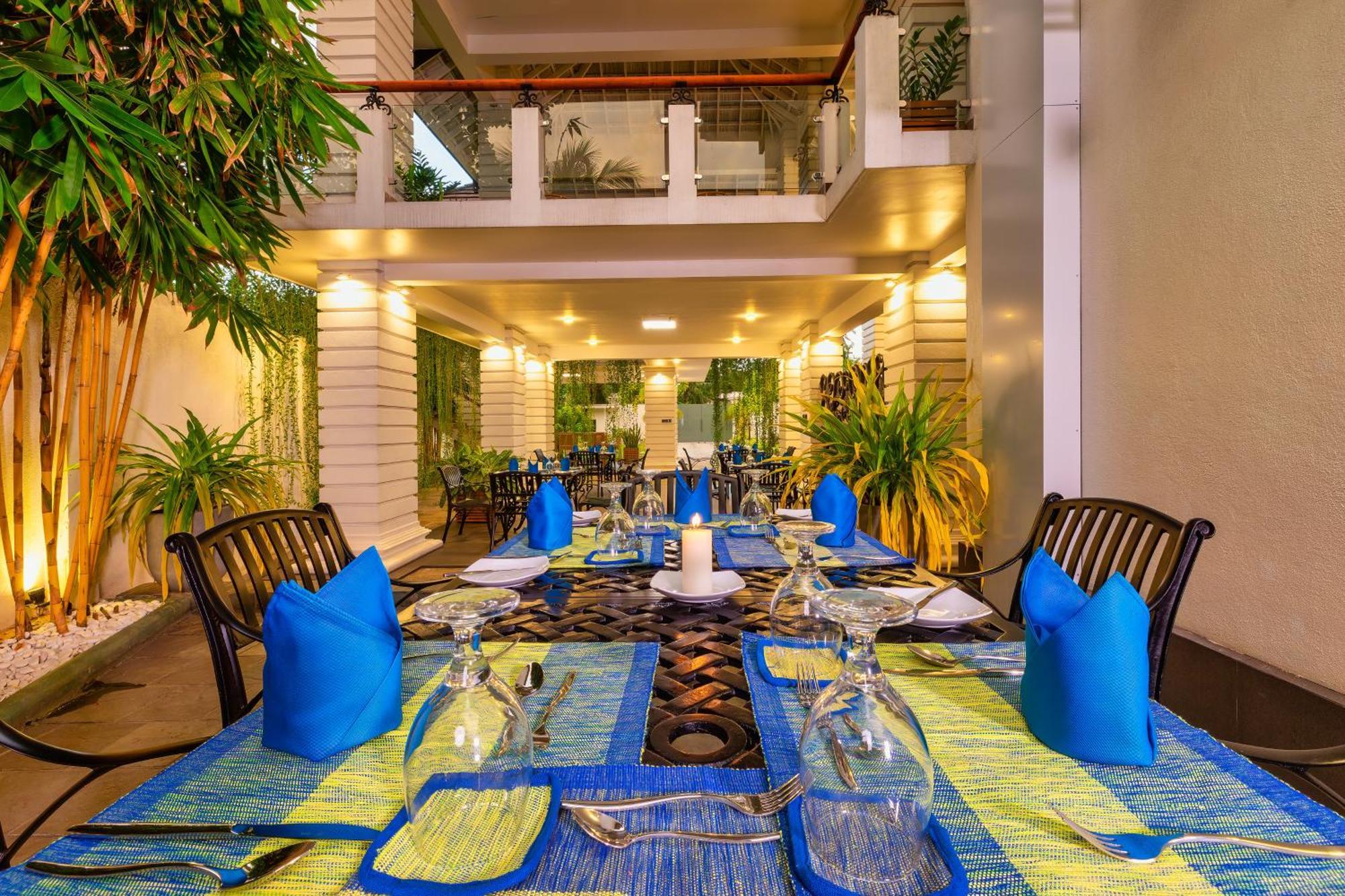 The Palace By Ocean Bentota Esterno foto